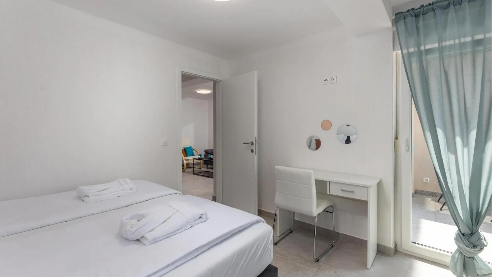 Gorgeous Apartment In Crikvenica With Kitchen Κροατία